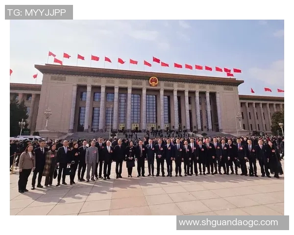 国外足球明星在中国的庞大粉丝群体与文化交流的深度探讨