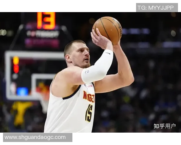 2018年NBA常规赛雄鹿队与掘金队精彩对决回顾与分析