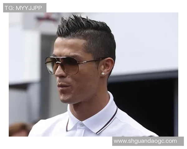 美式足球明星的减肥秘诀揭秘如何健康有效地塑造完美身材